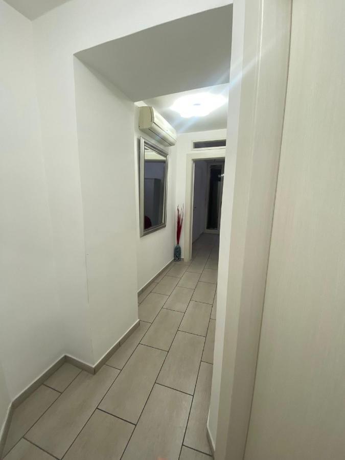 Apartament Terry'S House Neapol Zewnętrze zdjęcie