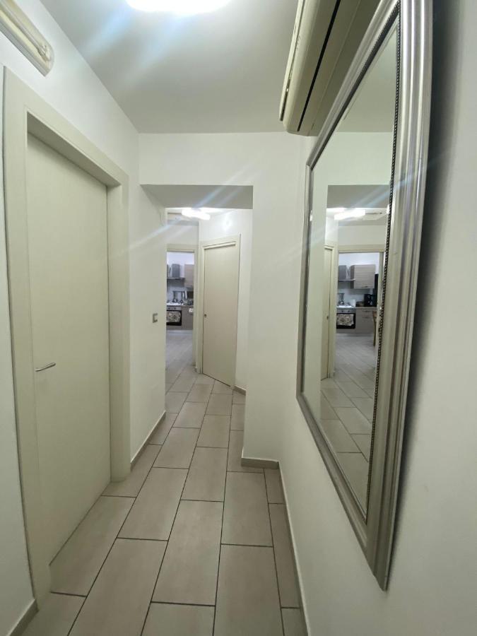 Apartament Terry'S House Neapol Zewnętrze zdjęcie
