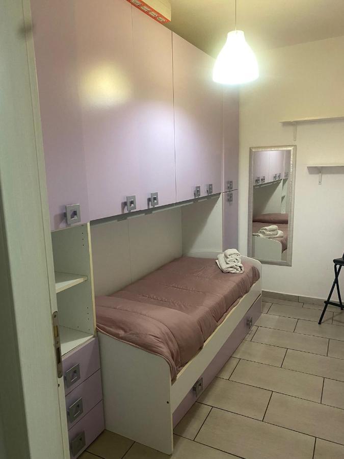 Apartament Terry'S House Neapol Zewnętrze zdjęcie