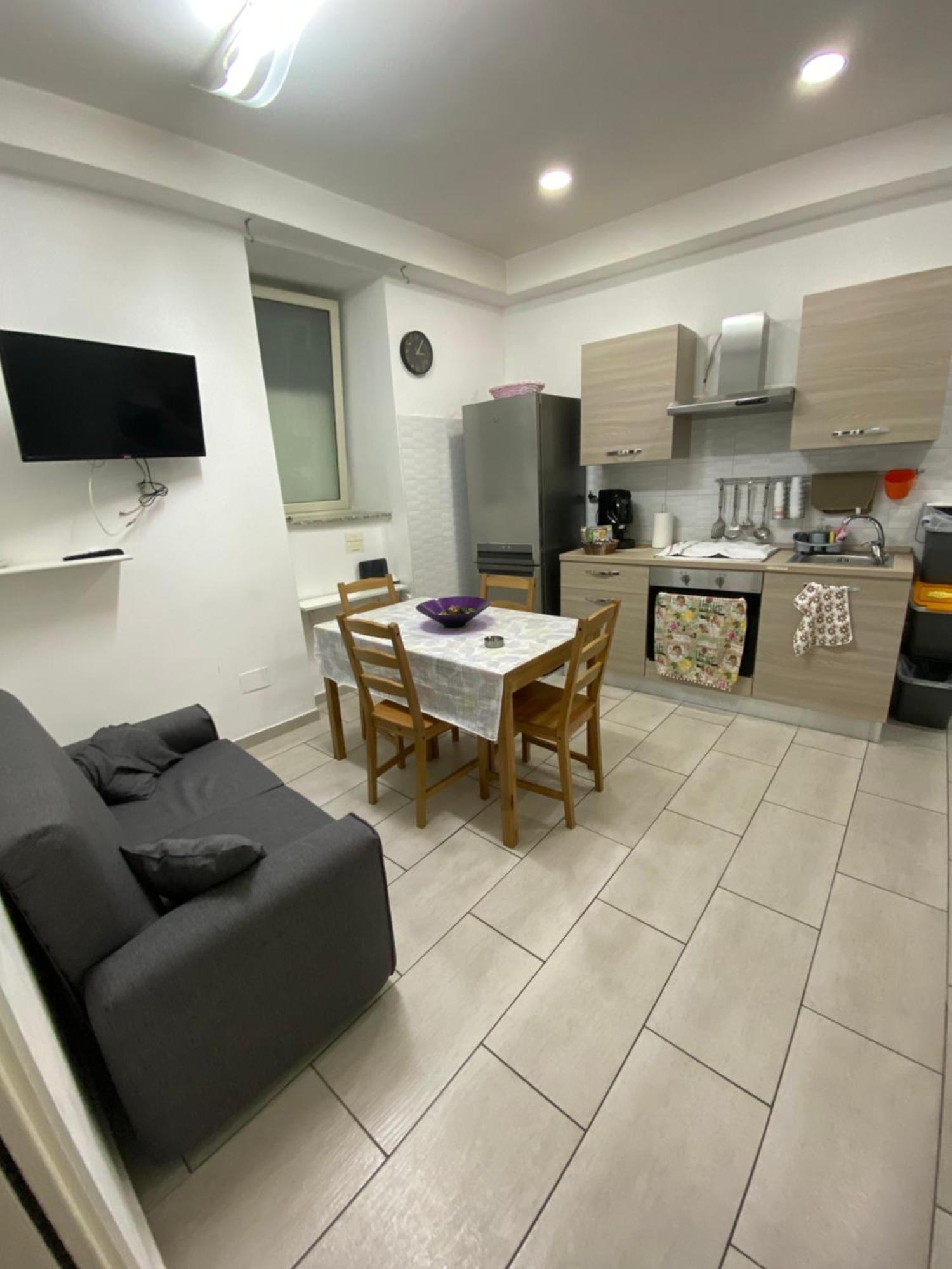 Apartament Terry'S House Neapol Zewnętrze zdjęcie